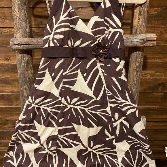 Halter Floral Print Party Dress Size Medium - Picture 3 of 8